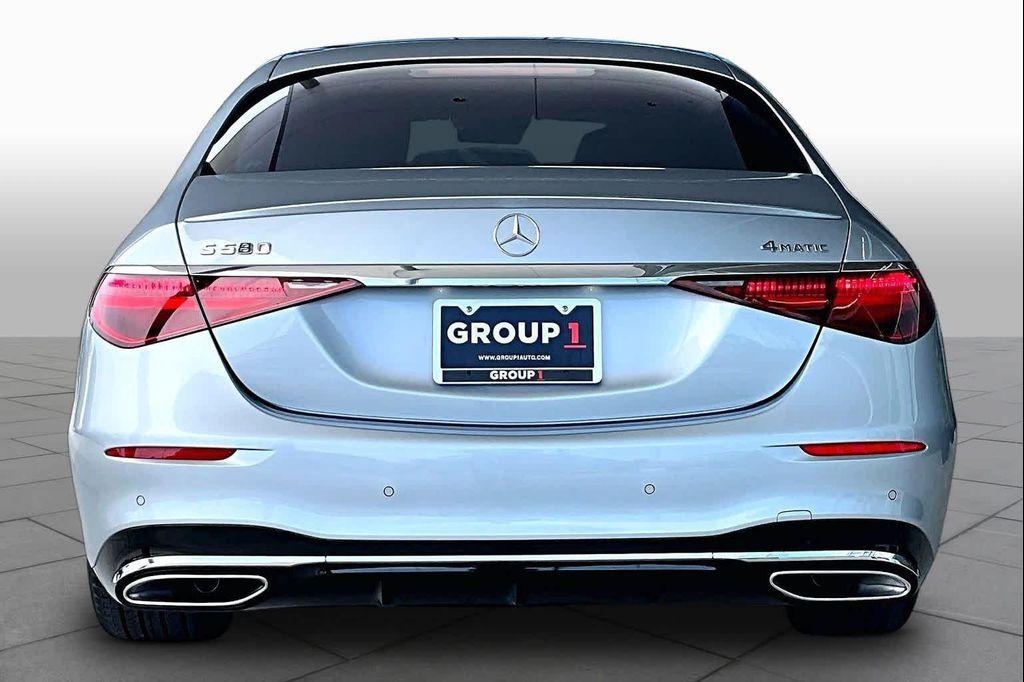 Mercedes-Benz S-Класс 2026