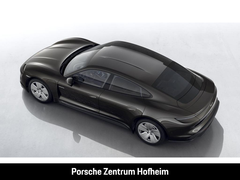 Porsche Taycan 2021
