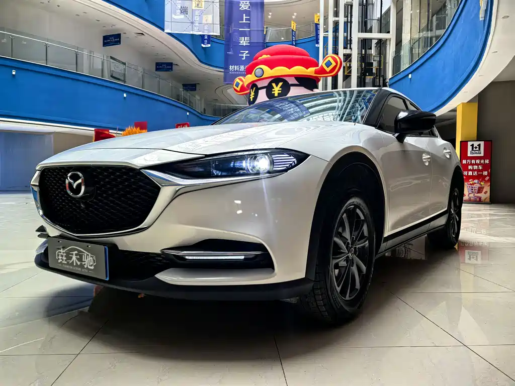 Mazda CX-4 2023