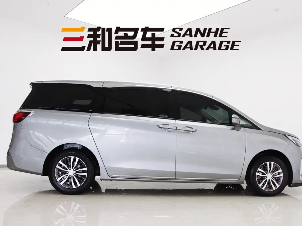 Buick GL8 2024
