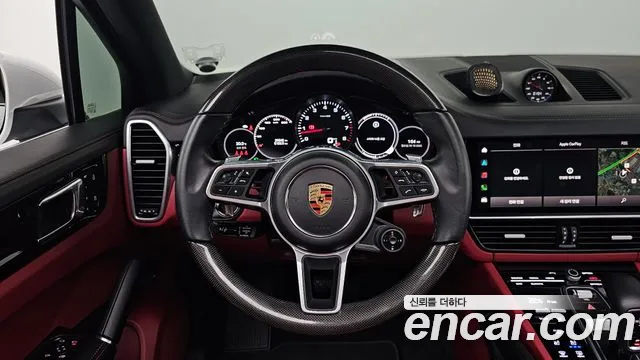Porsche Cayenne 2023