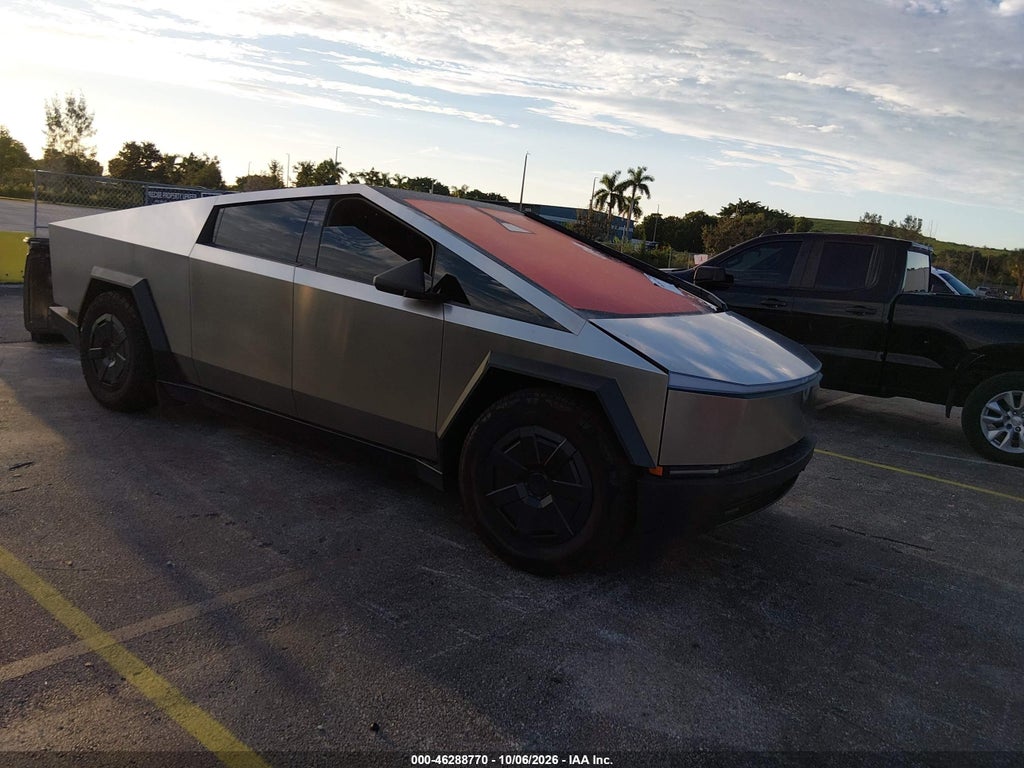 Tesla Cybertruck 2026