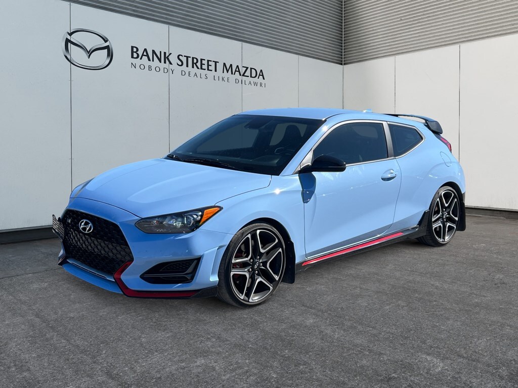 Hyundai Veloster 2022