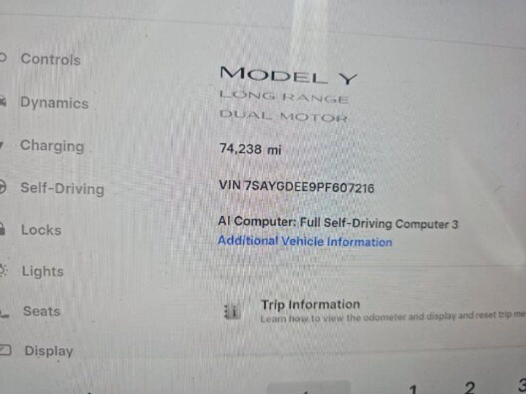 Tesla Model Y 2023