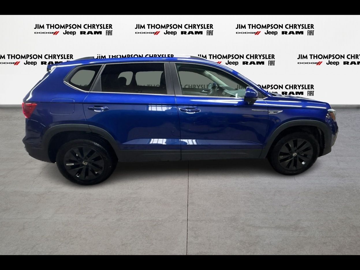Volkswagen Taos 2024