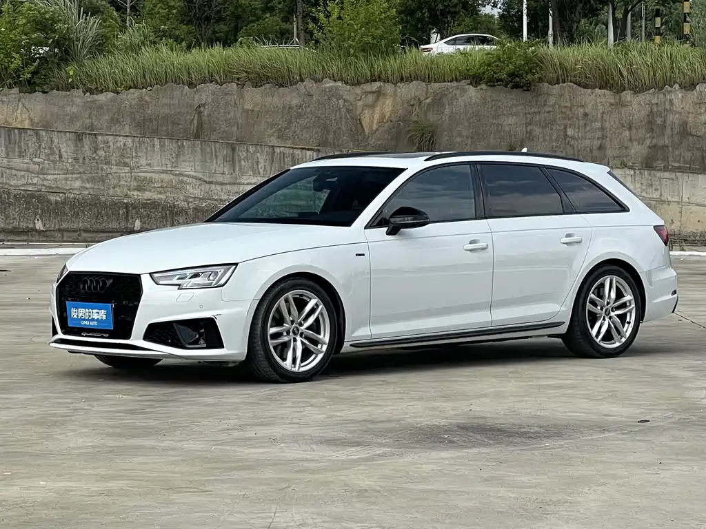 Audi A4 2020