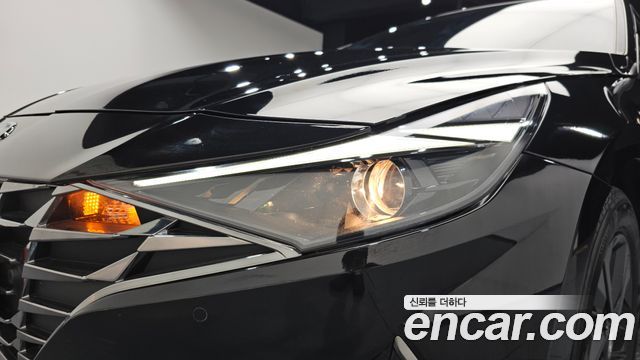 Hyundai Avante 2022