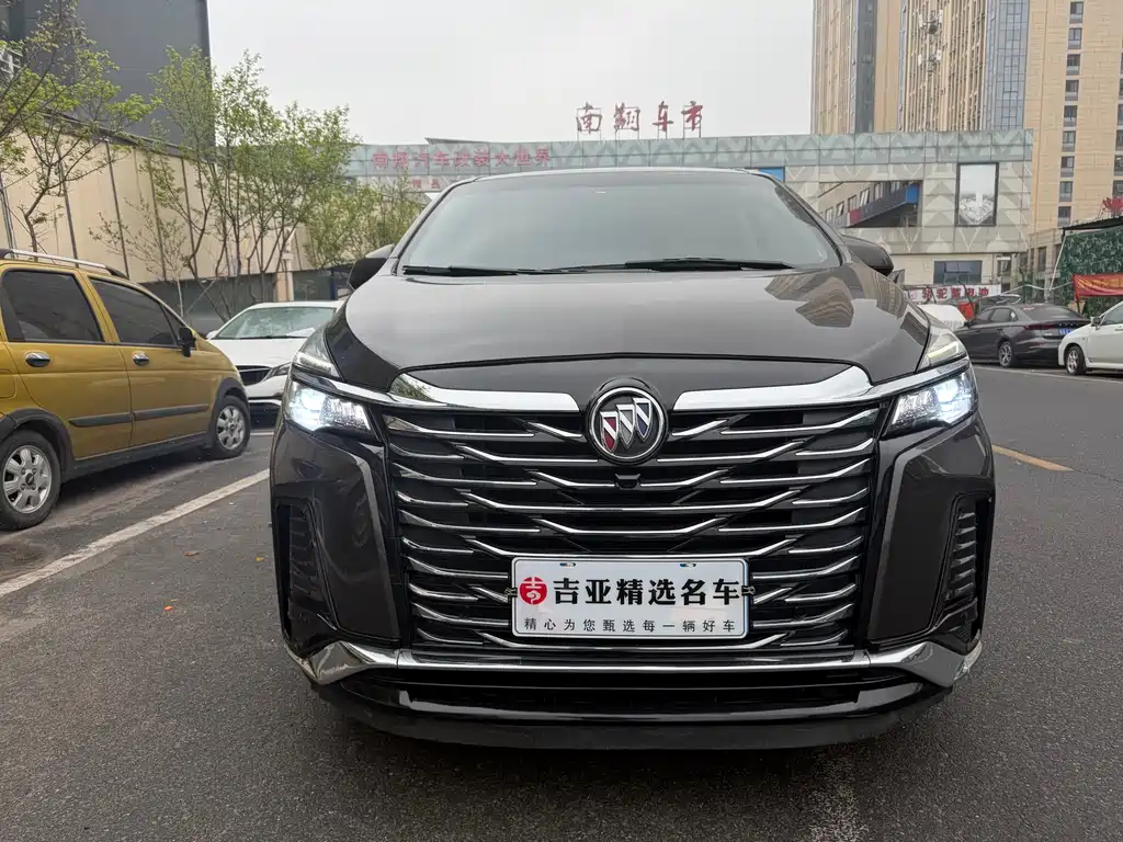 Buick GL8 2021