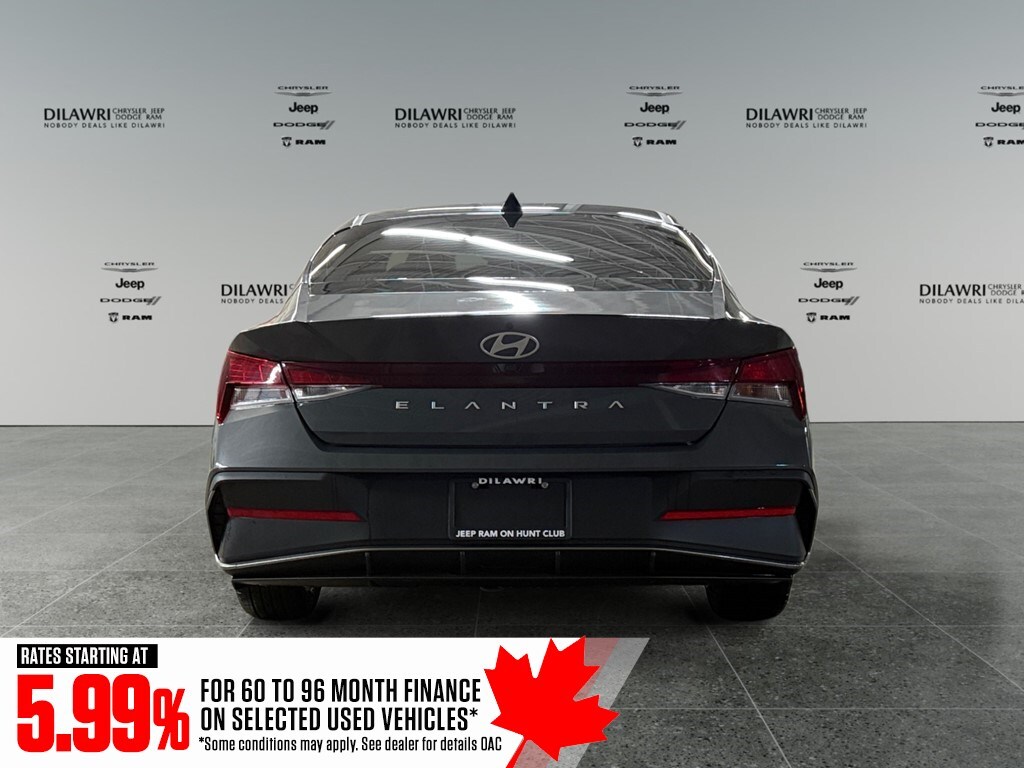 Hyundai Elantra 2025