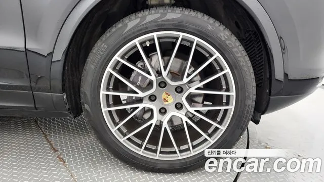 Porsche Cayenne 2020