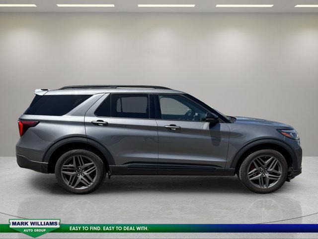 Ford Explorer 2025