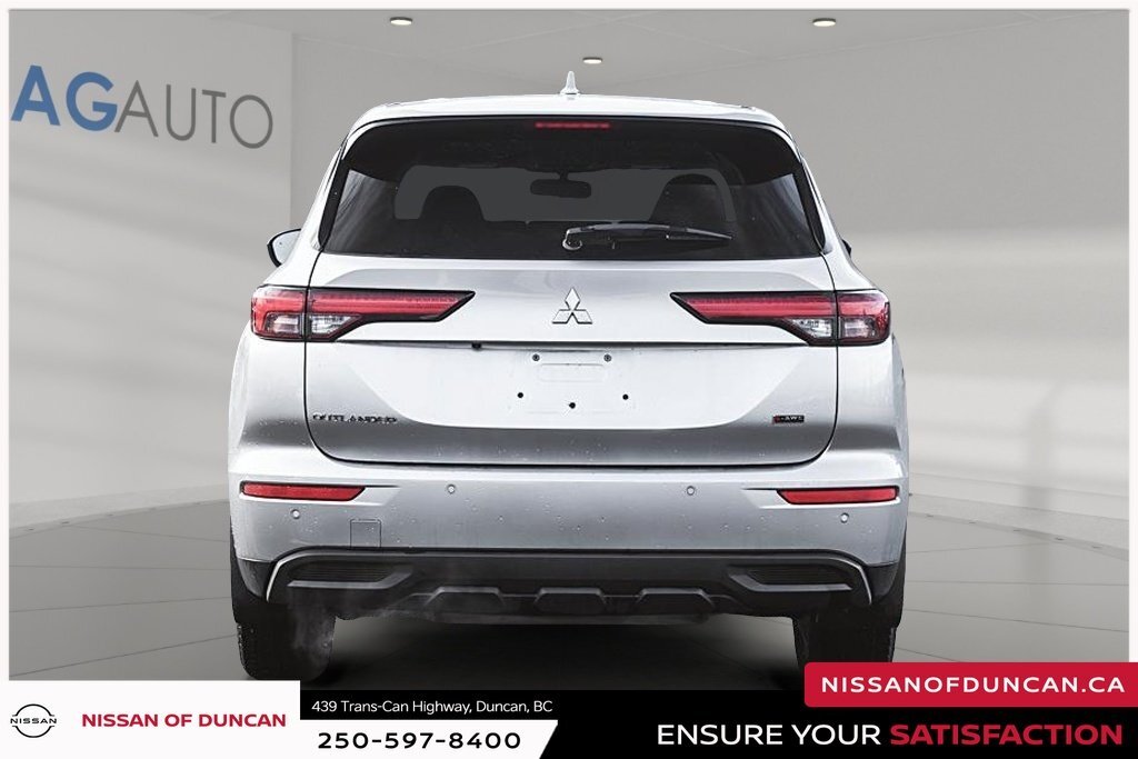 Mitsubishi Outlander 2024
