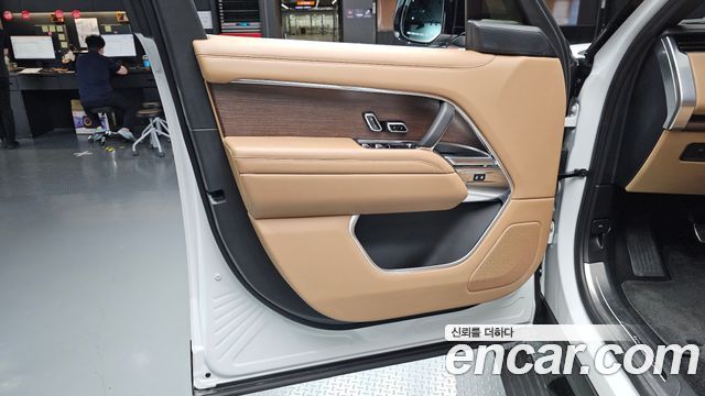 Land Rover Range Rover 2023