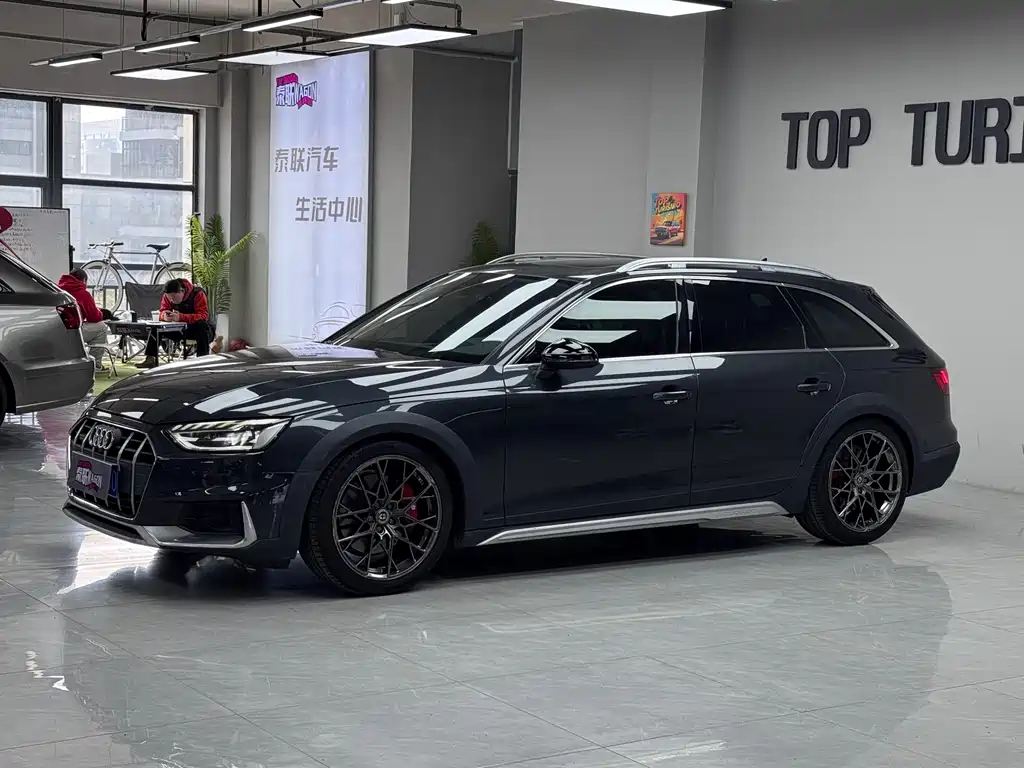 Audi A4 2021
