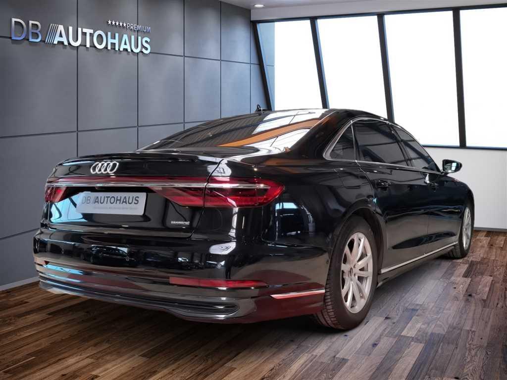 Audi A8 2022