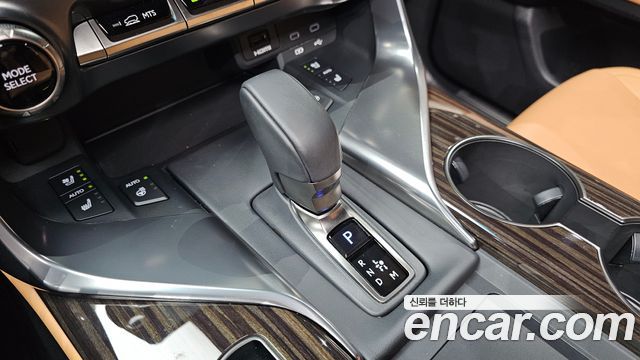 Lexus LX 2025