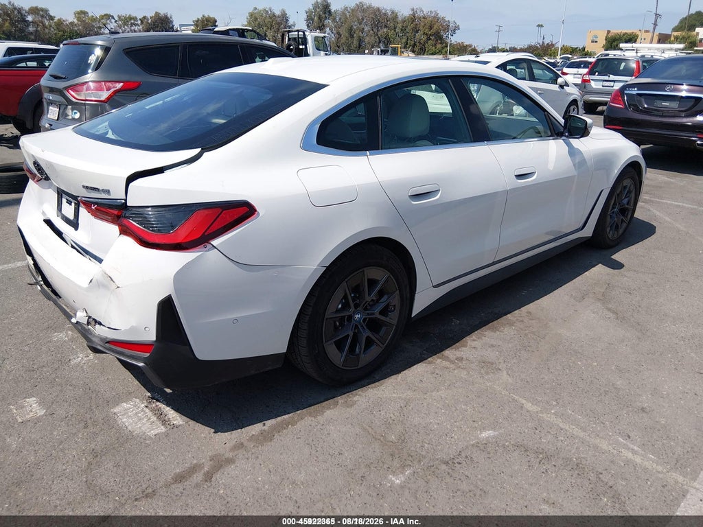 BMW i4 2024
