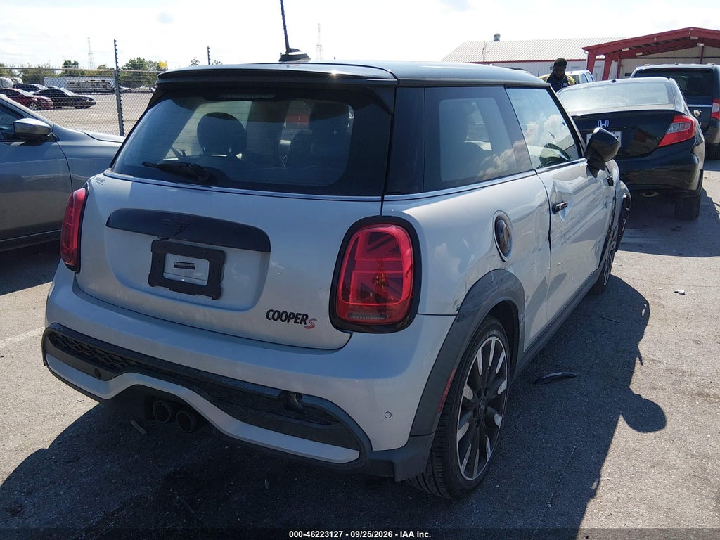 Mini Hardtop 2022