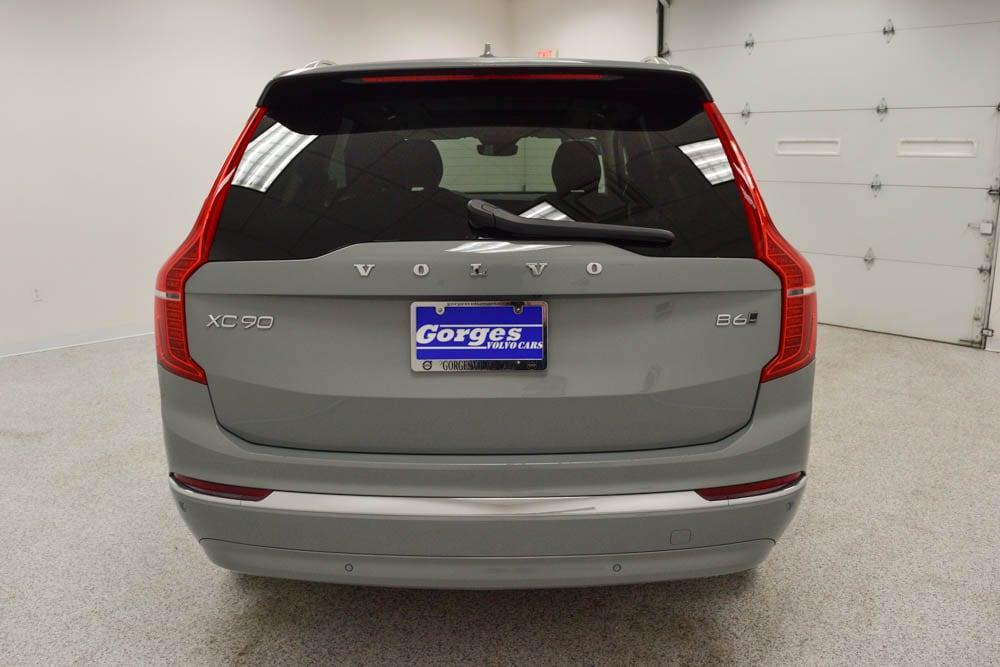 Volvo XC90 2025