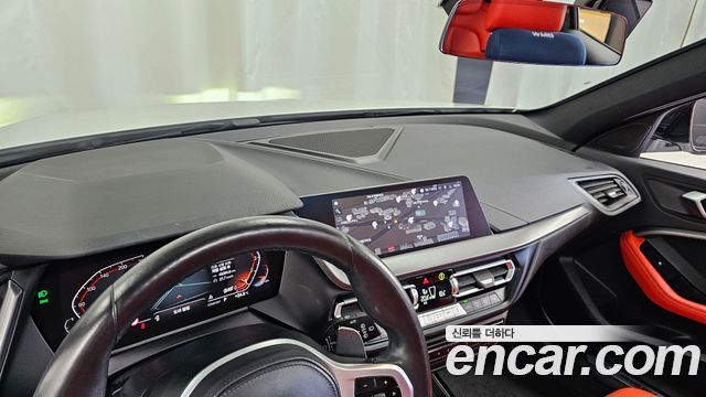 BMW 1 серии 2022