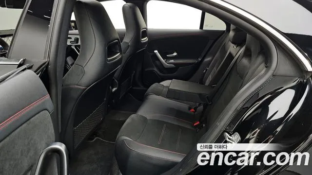 Mercedes-Benz CLA 2024