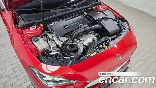 Mercedes-Benz CLA 2023