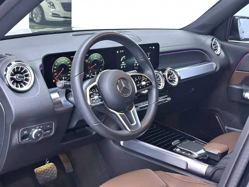 Mercedes-Benz GLB 2022