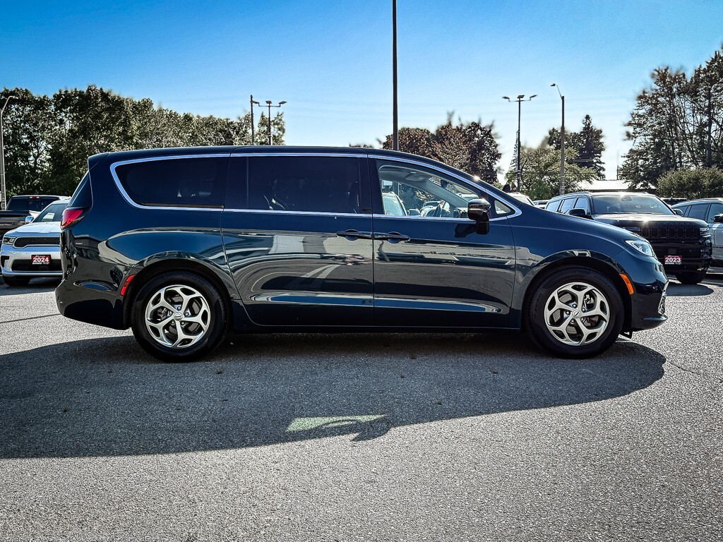 Chrysler Pacifica 2024