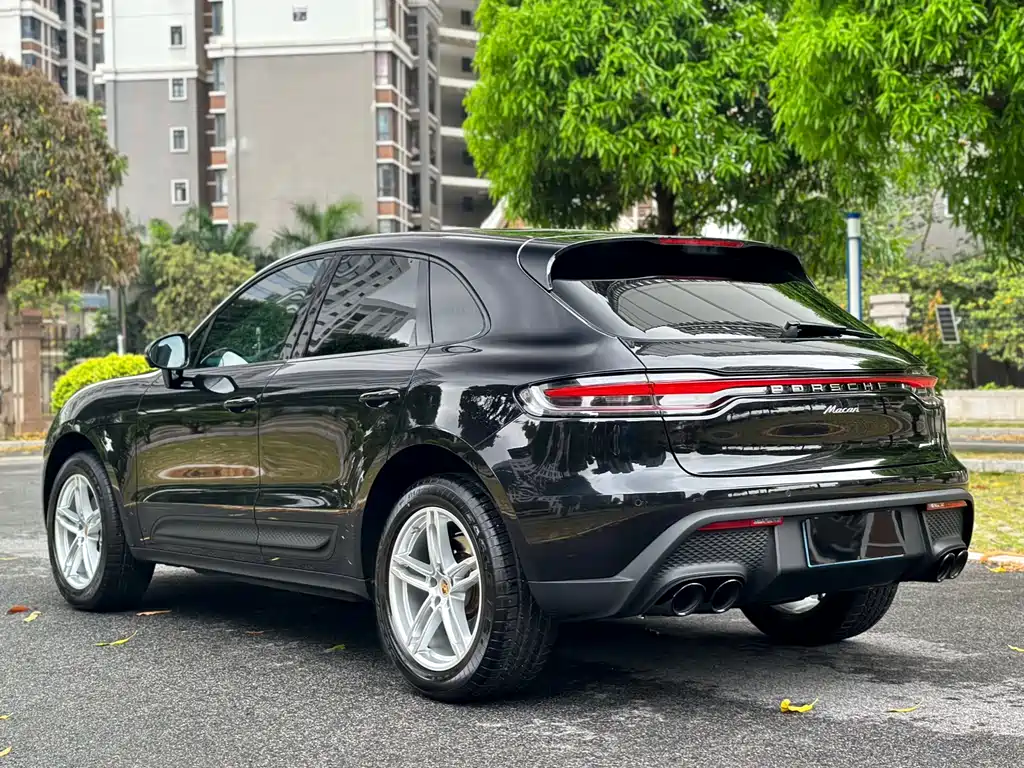 Porsche Macan 2023