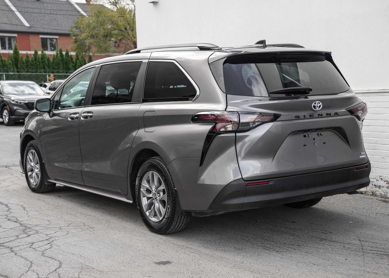 Toyota Sienna 2023