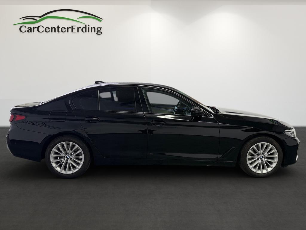 BMW 520 2023