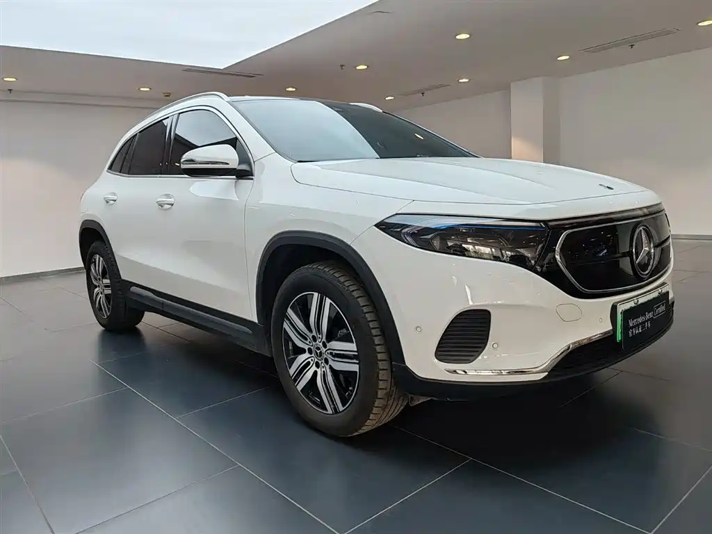 Mercedes-Benz EQA 2023