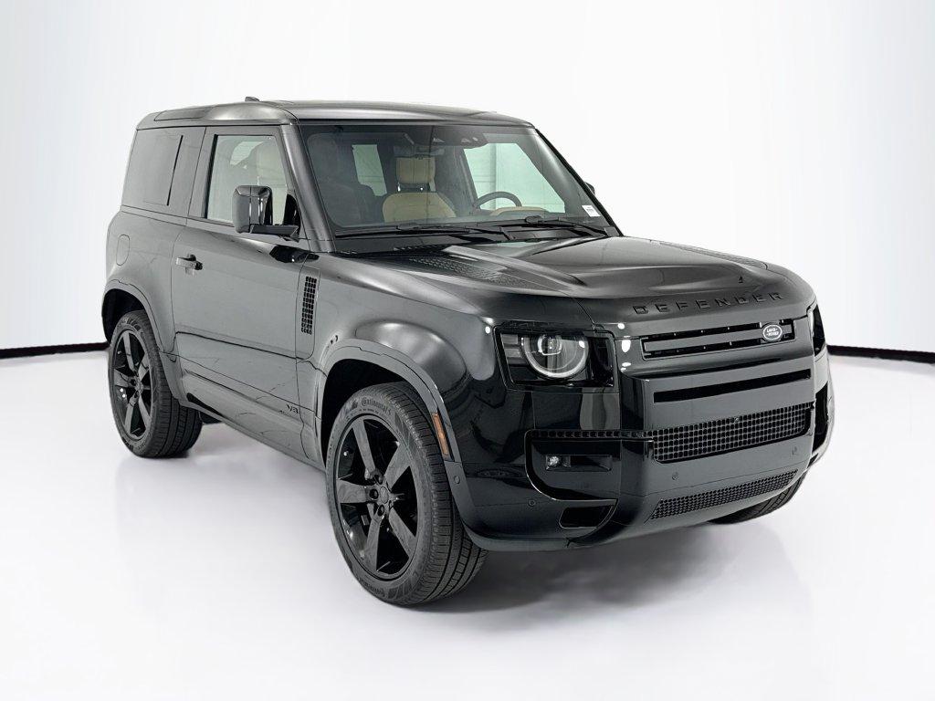 Land Rover Defender 2026