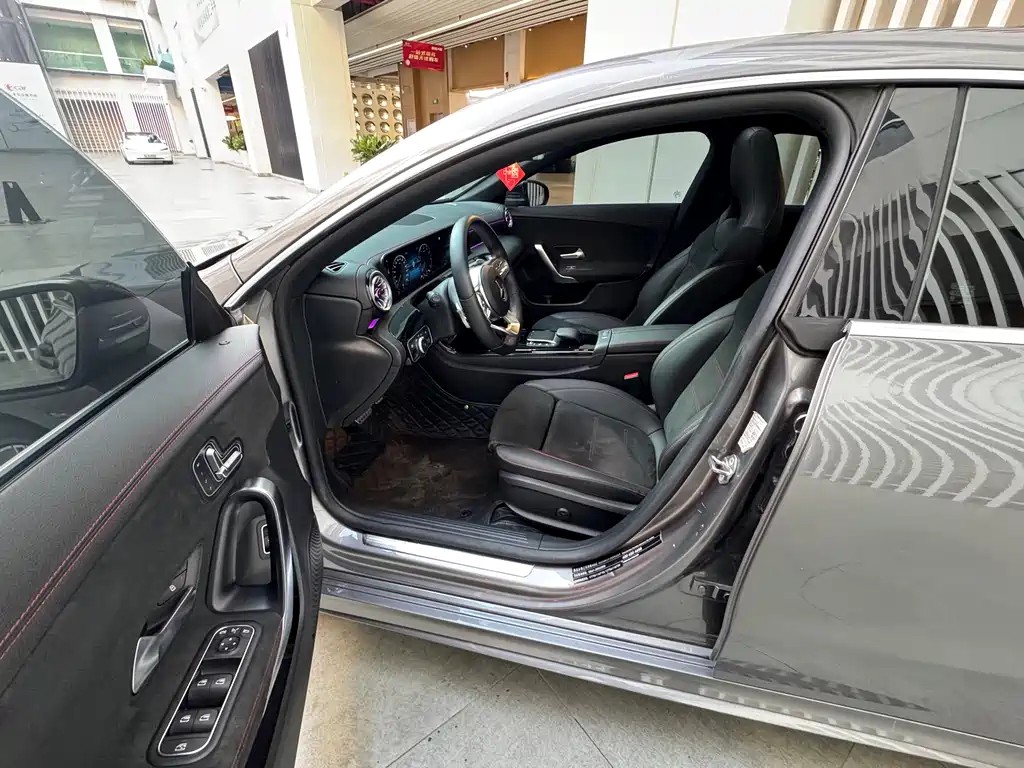 Mercedes-Benz CLA 2022
