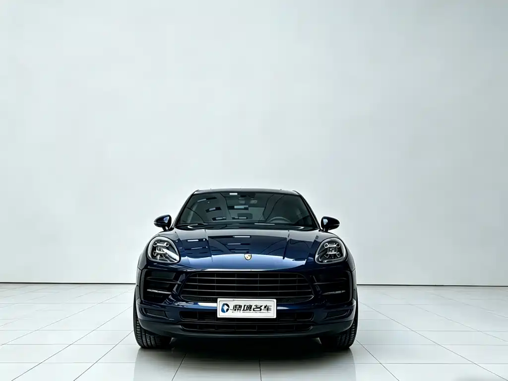 Porsche Macan 2021