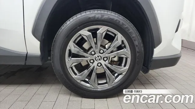 Toyota RAV4 2023
