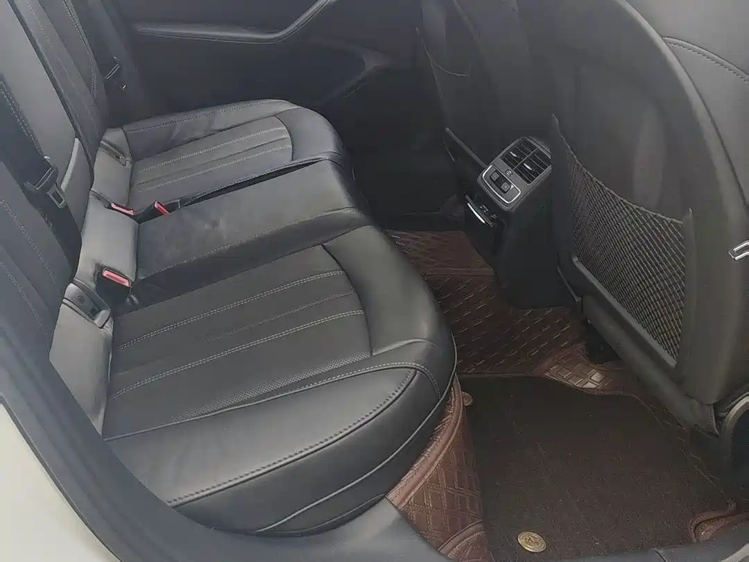 Audi A4 2022