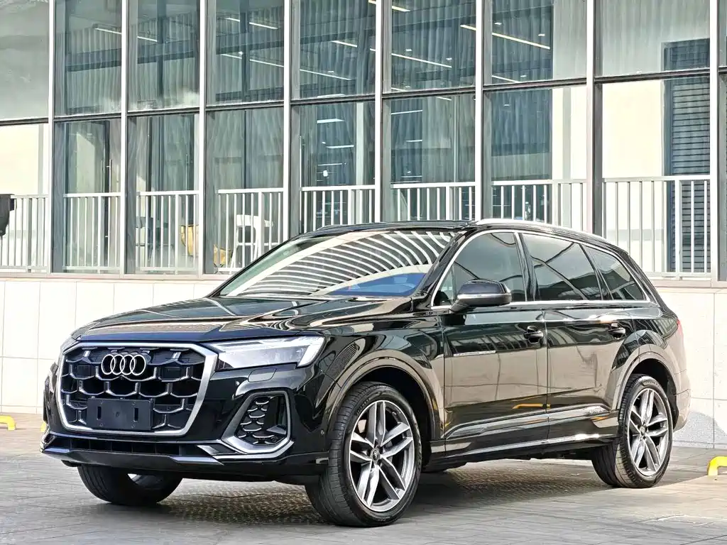 Audi Q7 2024