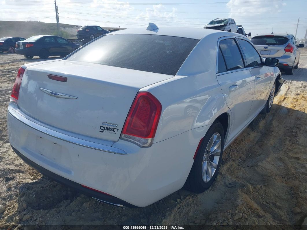 Chrysler 300 2020