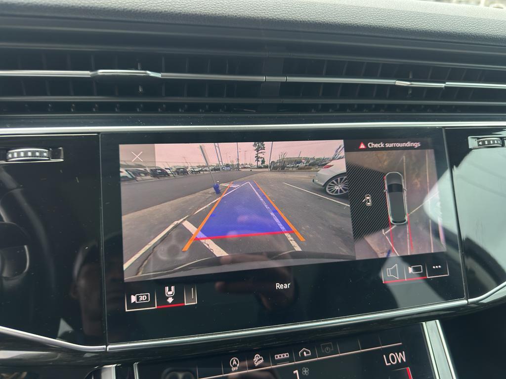 Audi Q7 2021