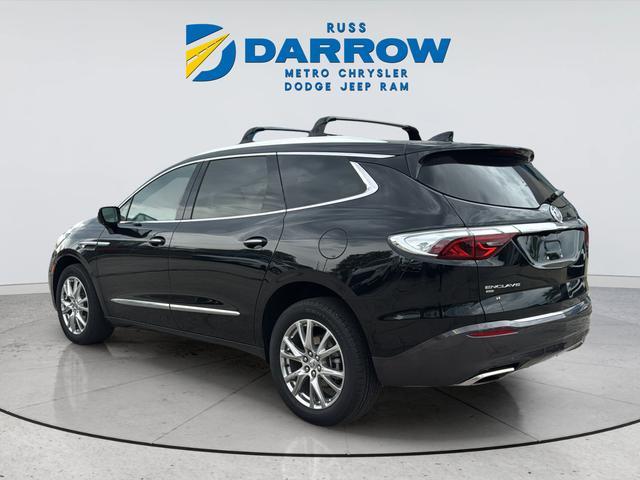 Buick Enclave 2023