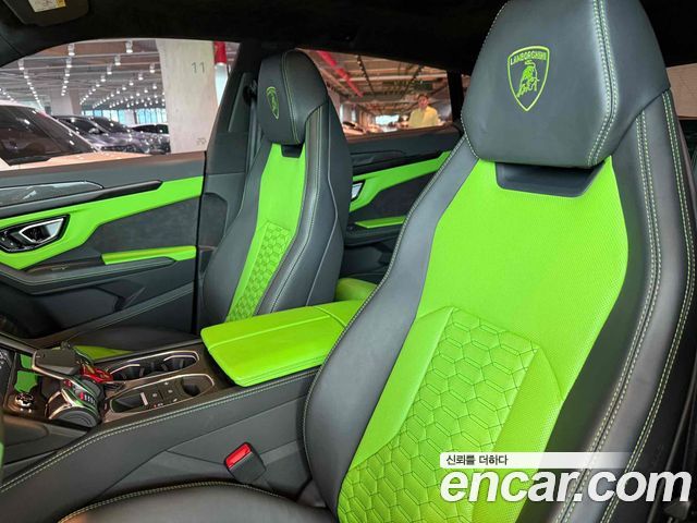 Lamborghini Urus 2022