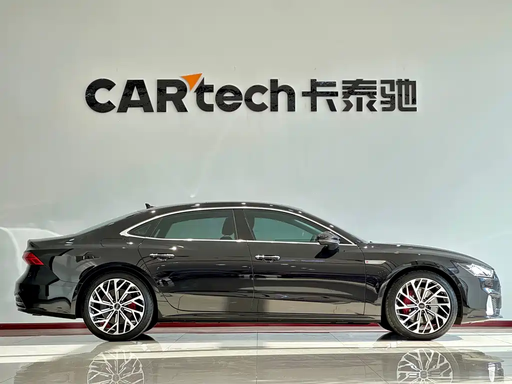 Audi A7 2024