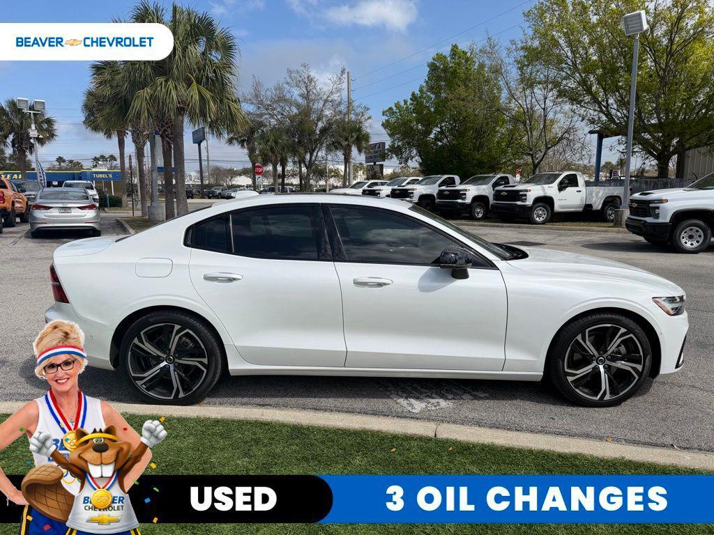 Volvo S60 2024