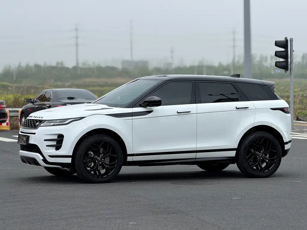 Land Rover Range Rover Evoque 2021