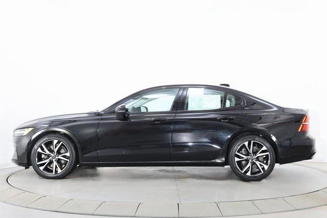 Volvo S60 2024