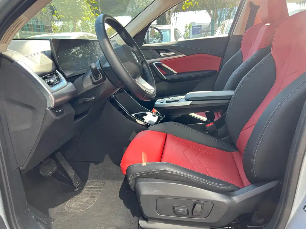 BMW X2 2024