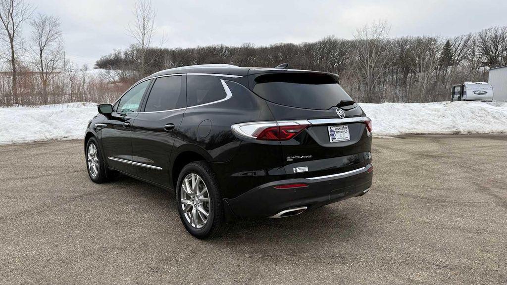 Buick Enclave 2022