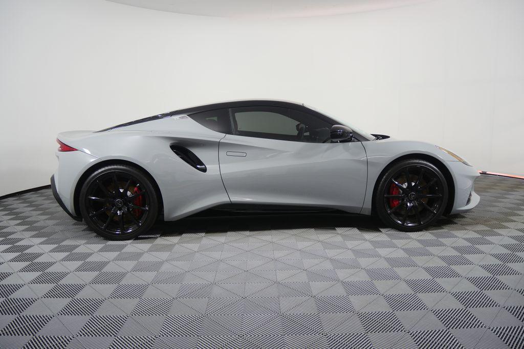 Lotus Emira 2025