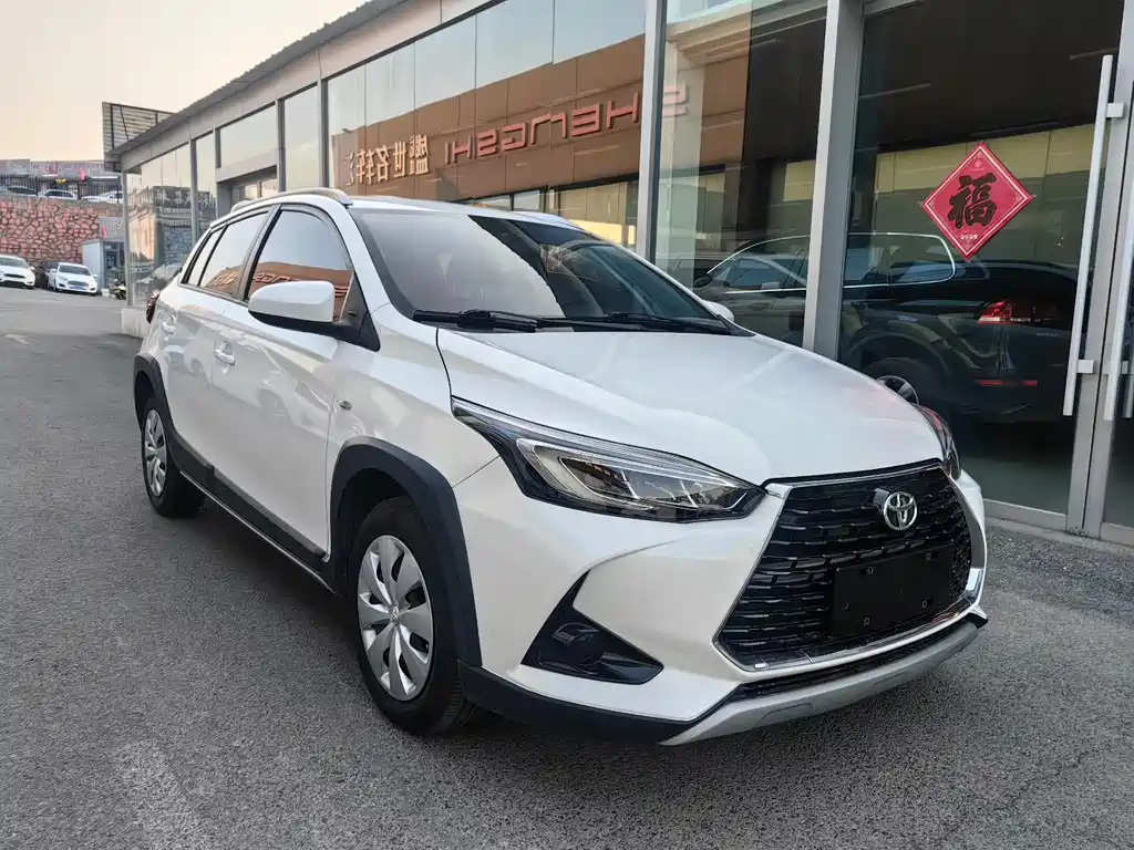 Toyota Yaris 2021